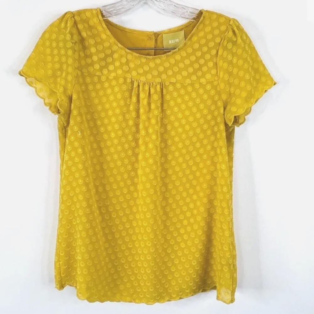 ANTHRO Maeve NWOT scalloped bottom/sleeves flowy polka dot blouse!
